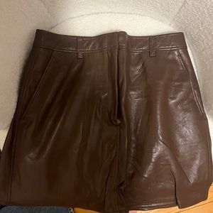 Aritzia Babaton Leather skirt